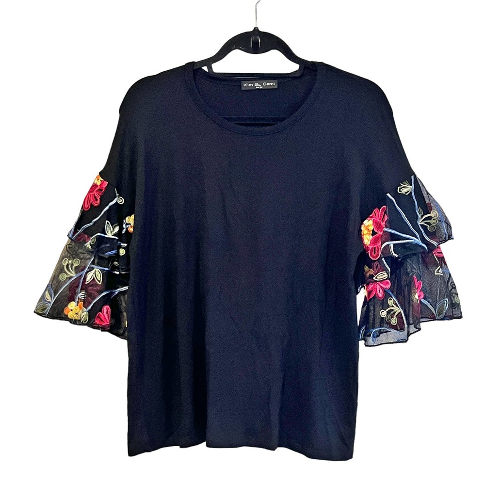 Kim & Kami Black Top Large Short Embroidered Mesh Sleeves Round Neck Stretch